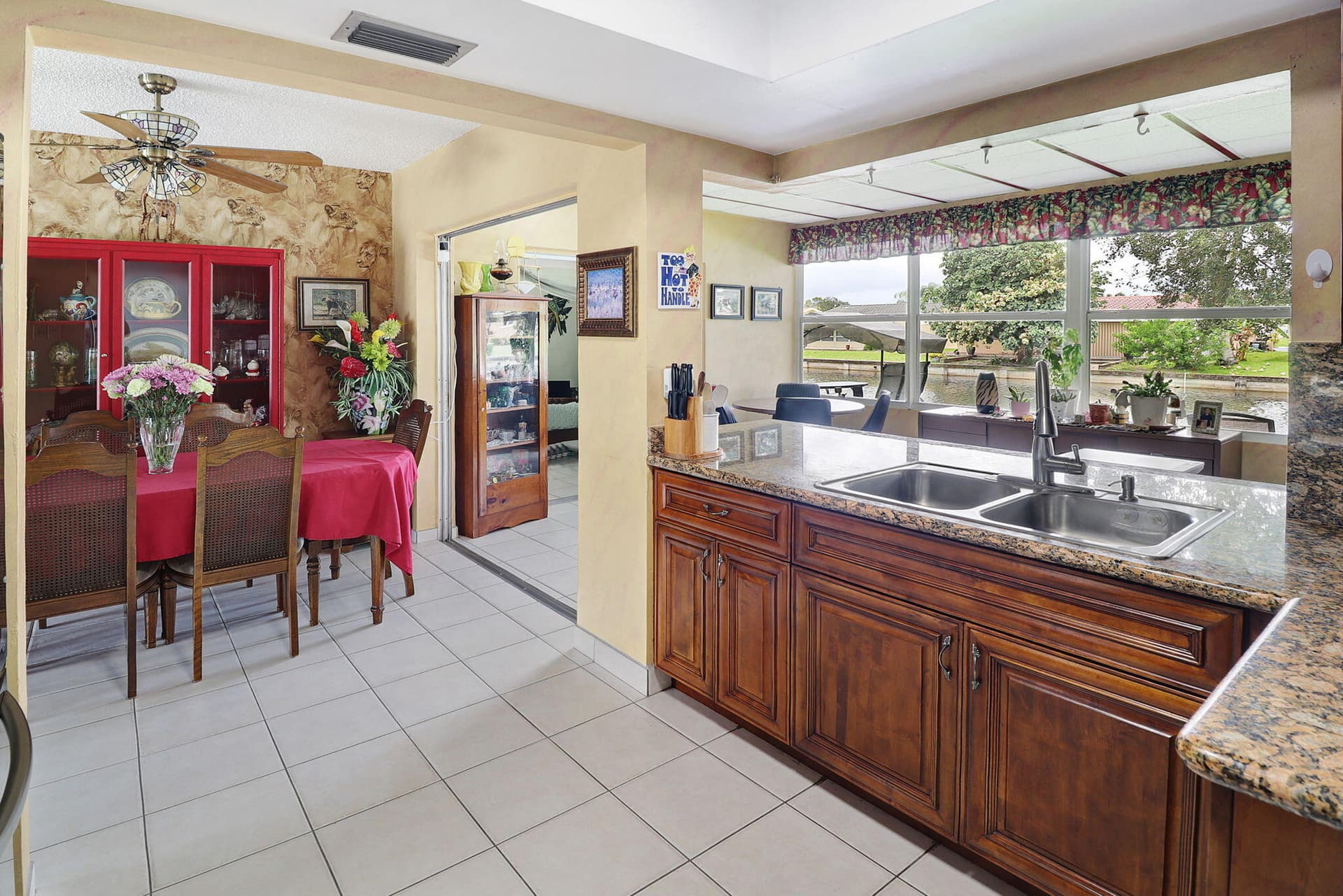 4312 NW 47th Street, Tamarac, FL 33319 in Tamarac - property photo 7