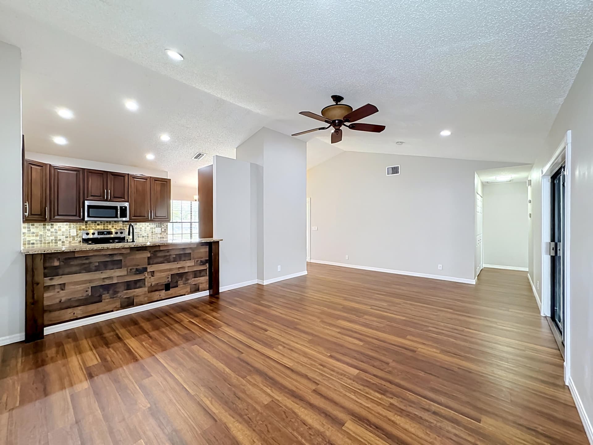 1808 BANYAN CREEK Circle N, Boynton Beach, FL 33436 in Boynton Beach - property photo 4