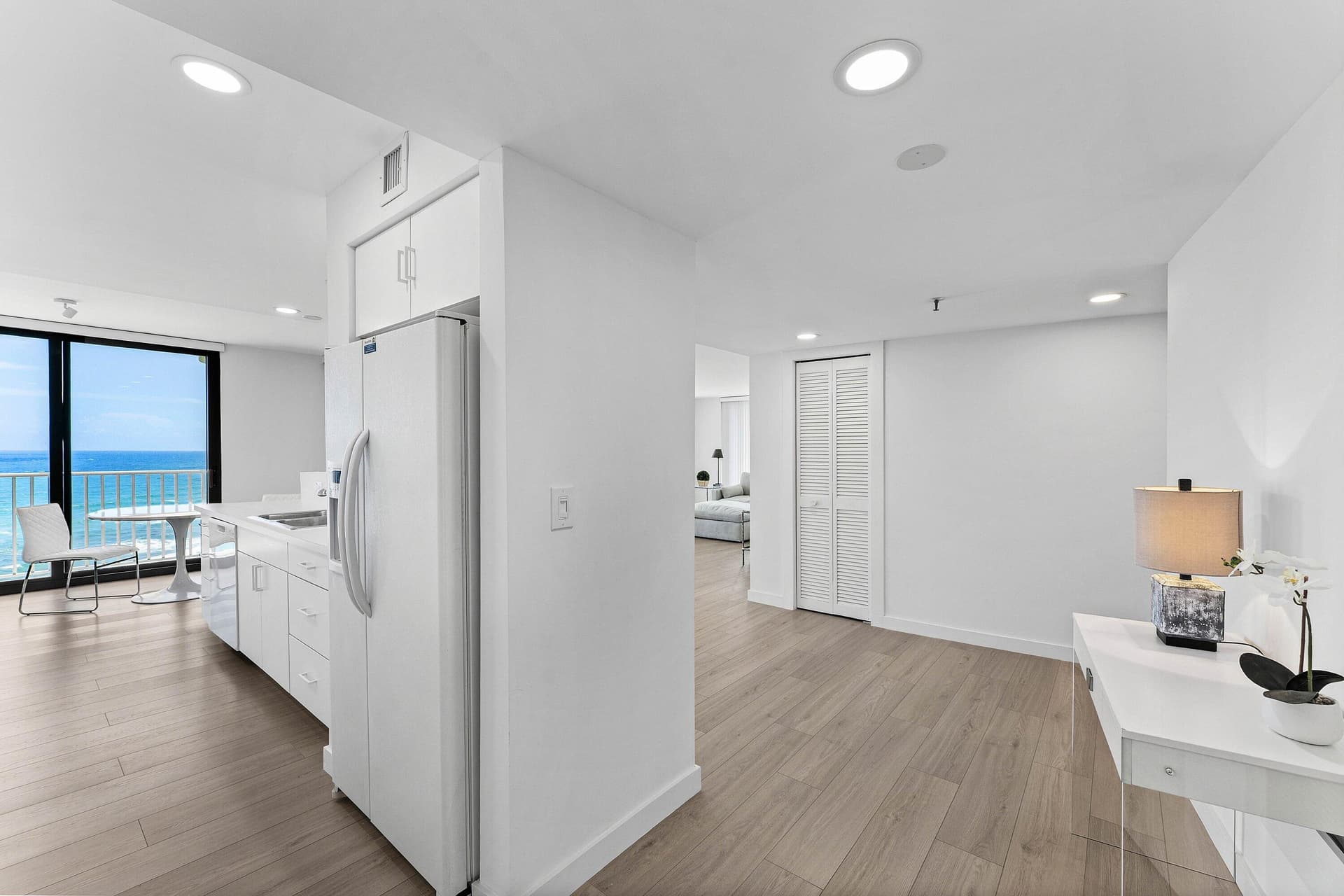3360 S Ocean Boulevard 5fii, Palm Beach, FL 33480 in Palm Beach - property photo 2