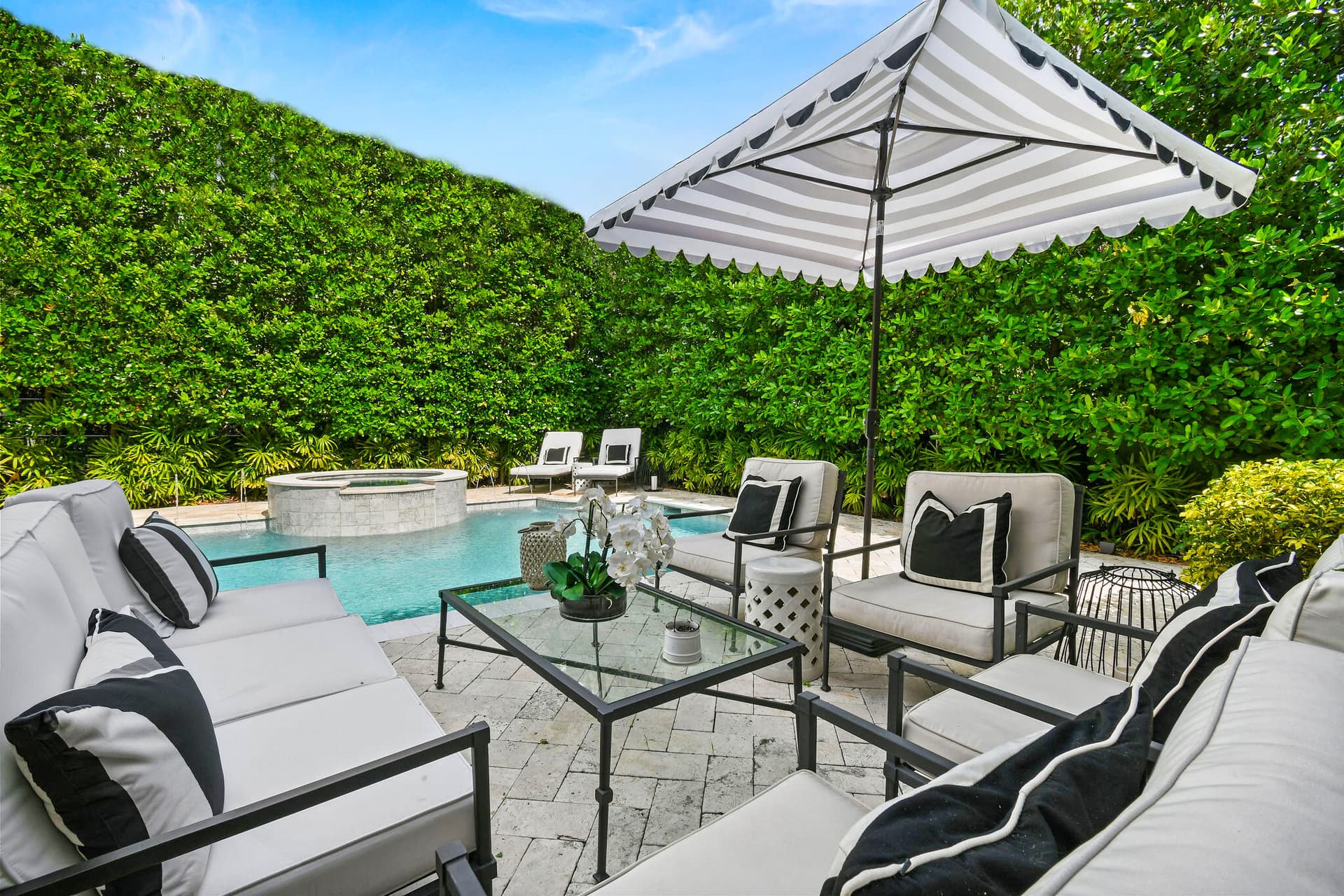 437 Chilean Avenue, Palm Beach, FL 33480 in Palm Beach - property photo 3