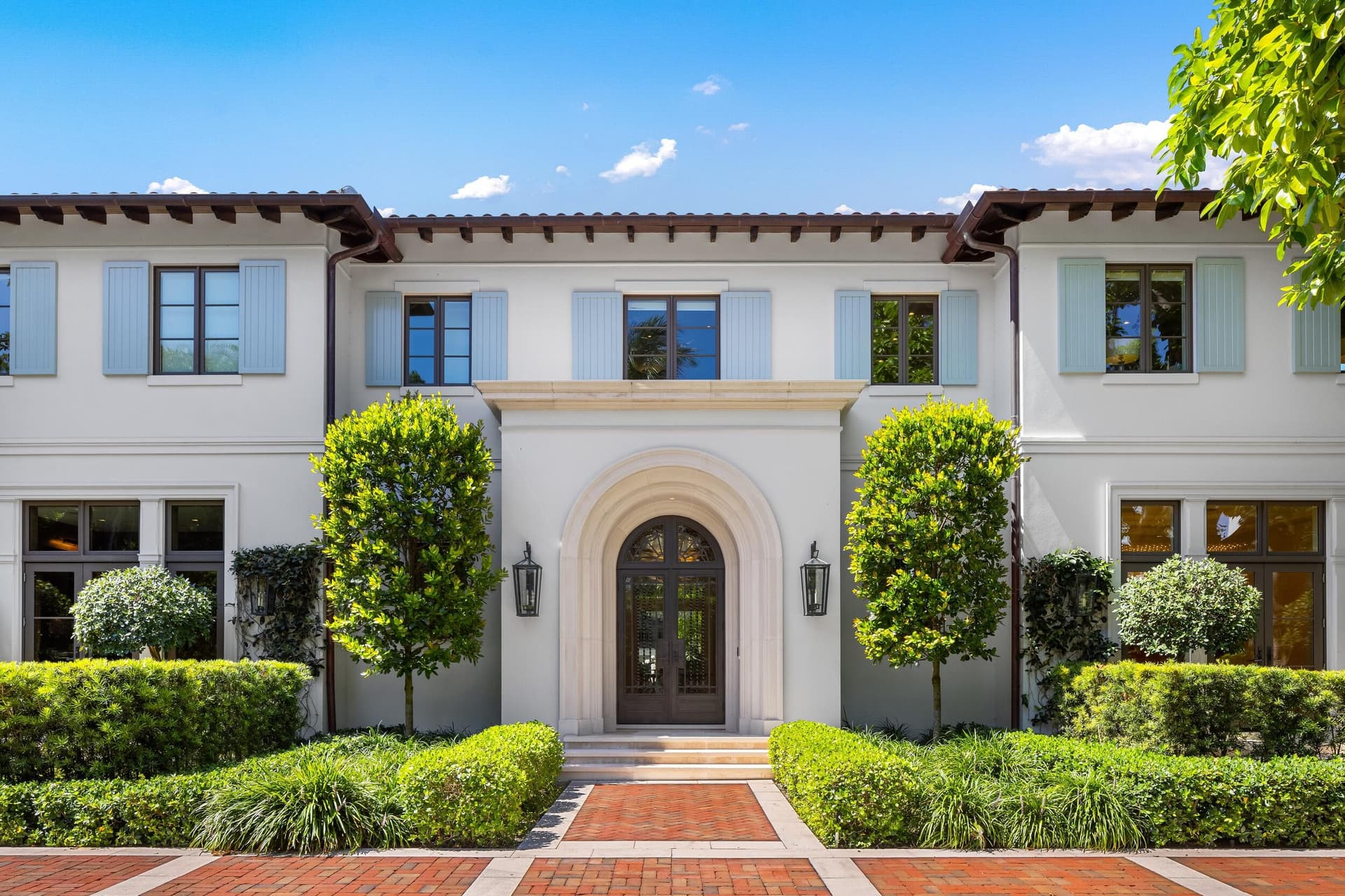 220 Jungle Road, Palm Beach, FL 33480 in Palm Beach - property photo 2