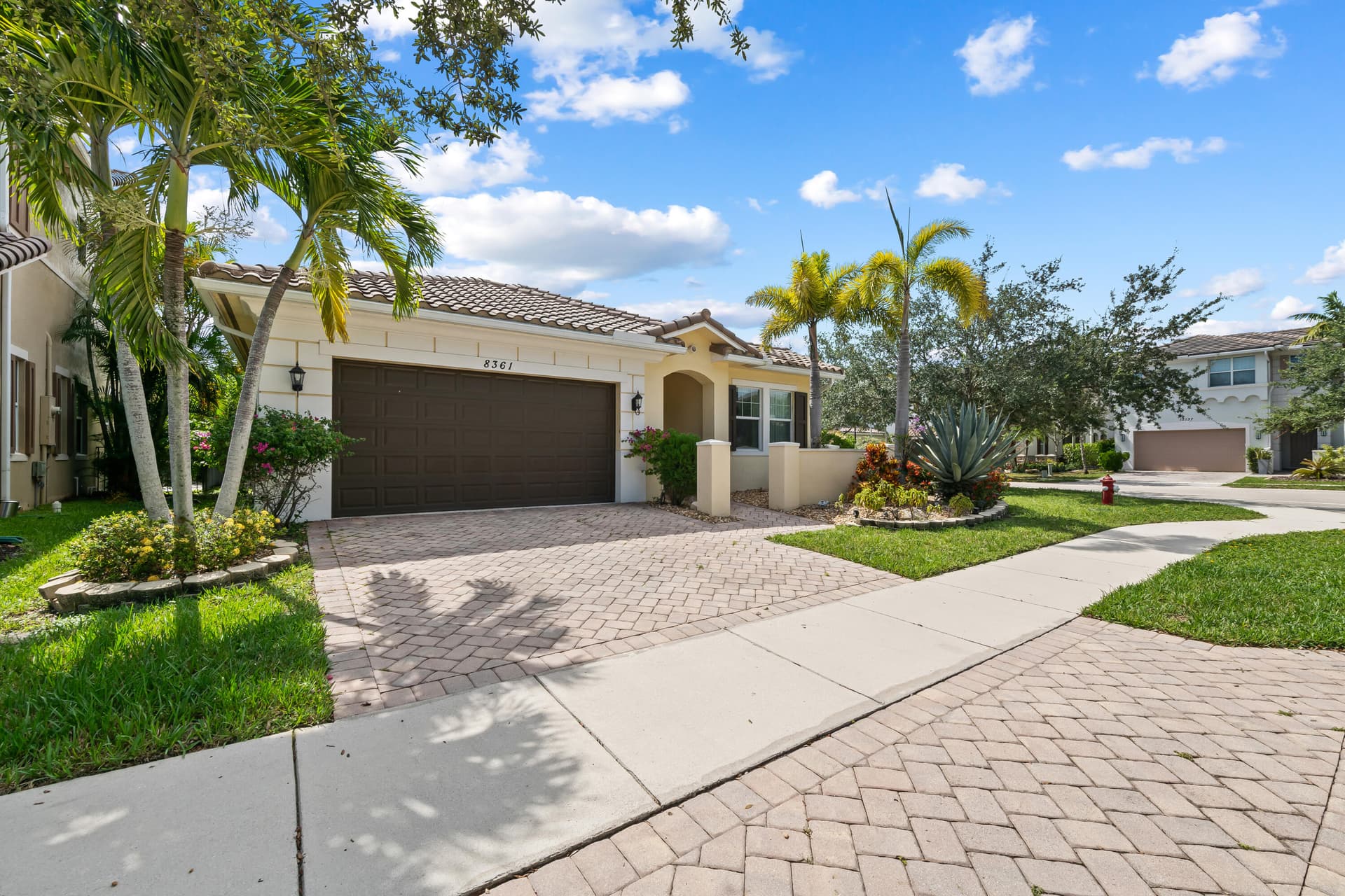 8361 NW 120TH Way in Parkland / HERON BAY NORTH PLAT 3