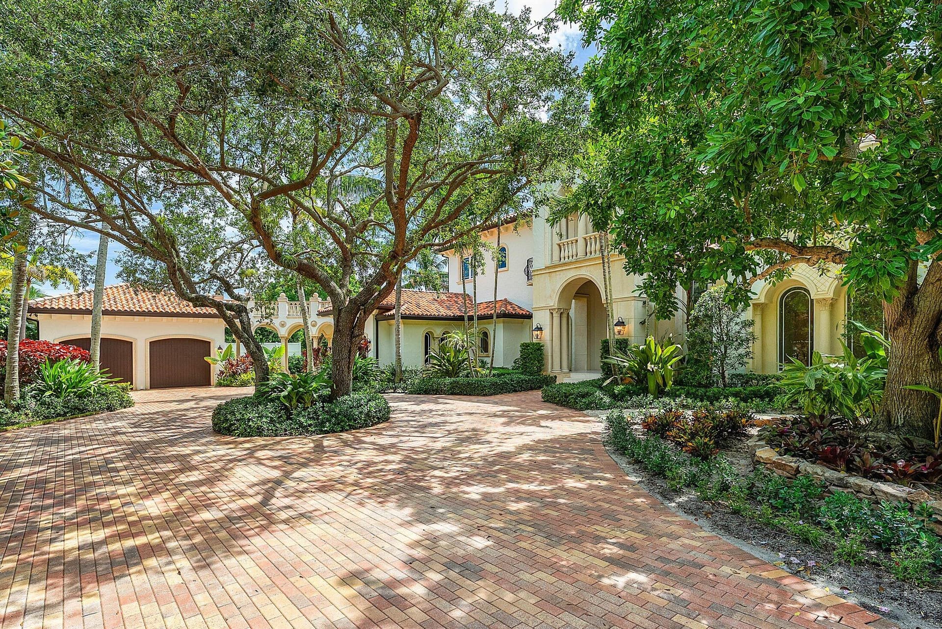 2002 NW 4th Avenue, Delray Beach, FL 33444 in Delray Beach - property photo