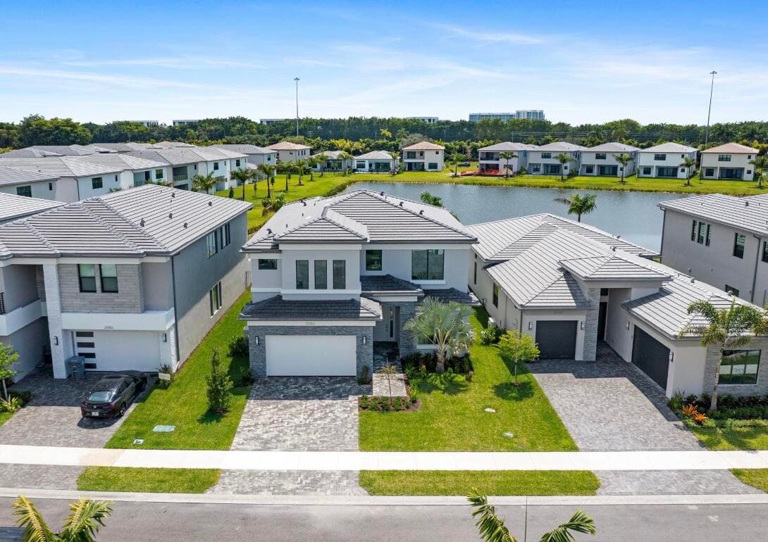 20062 Hirono Lane, Boca Raton, FL 33434 in Boca Raton - property photo